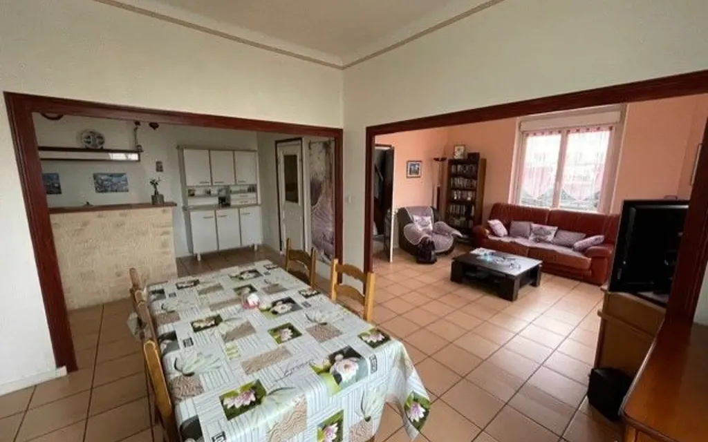 Achat maison à vendre 3 chambres 124 m² - Périgueux