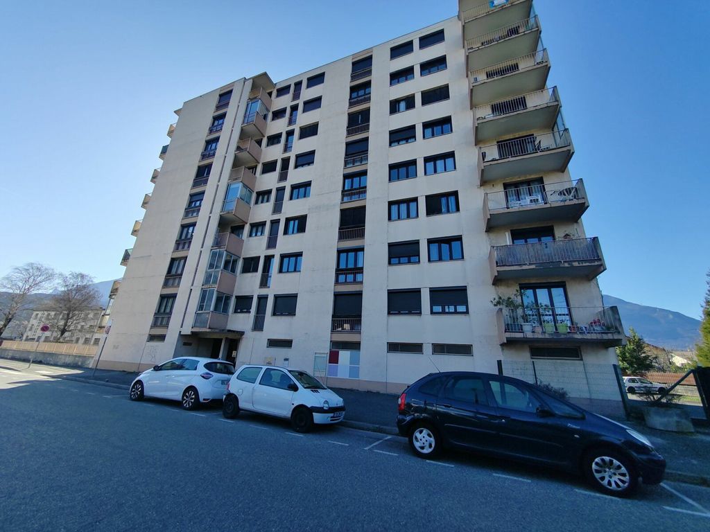 Achat appartement à vendre 4 pièces 105 m² - Fontaine