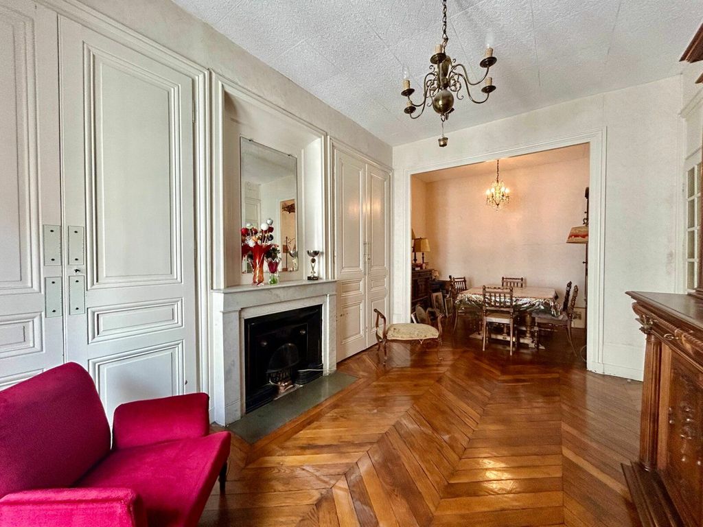 Achat appartement à vendre 2 pièces 62 m² - Lyon 6ème arrondissement