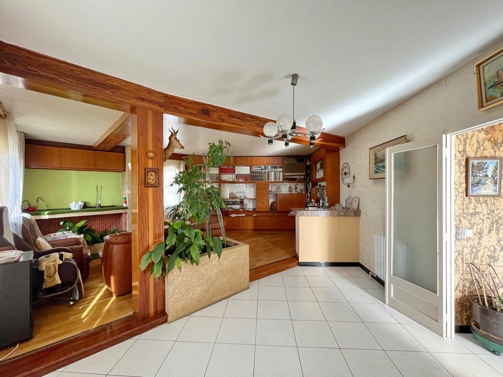 Achat maison à vendre 5 chambres 170 m² - Agde