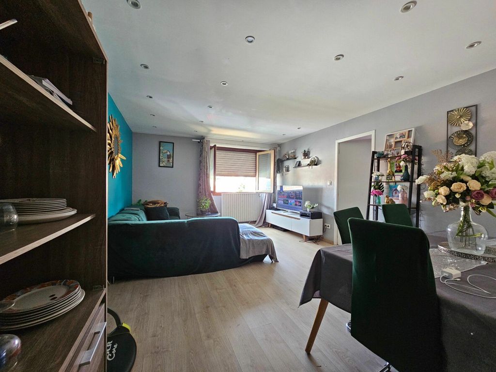 Achat appartement à vendre 4 pièces 83 m² - Saint-Étienne
