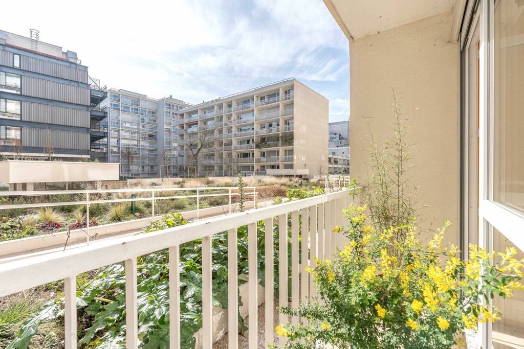 Achat appartement à vendre 4 pièces 90 m² - Paris 20ème arrondissement