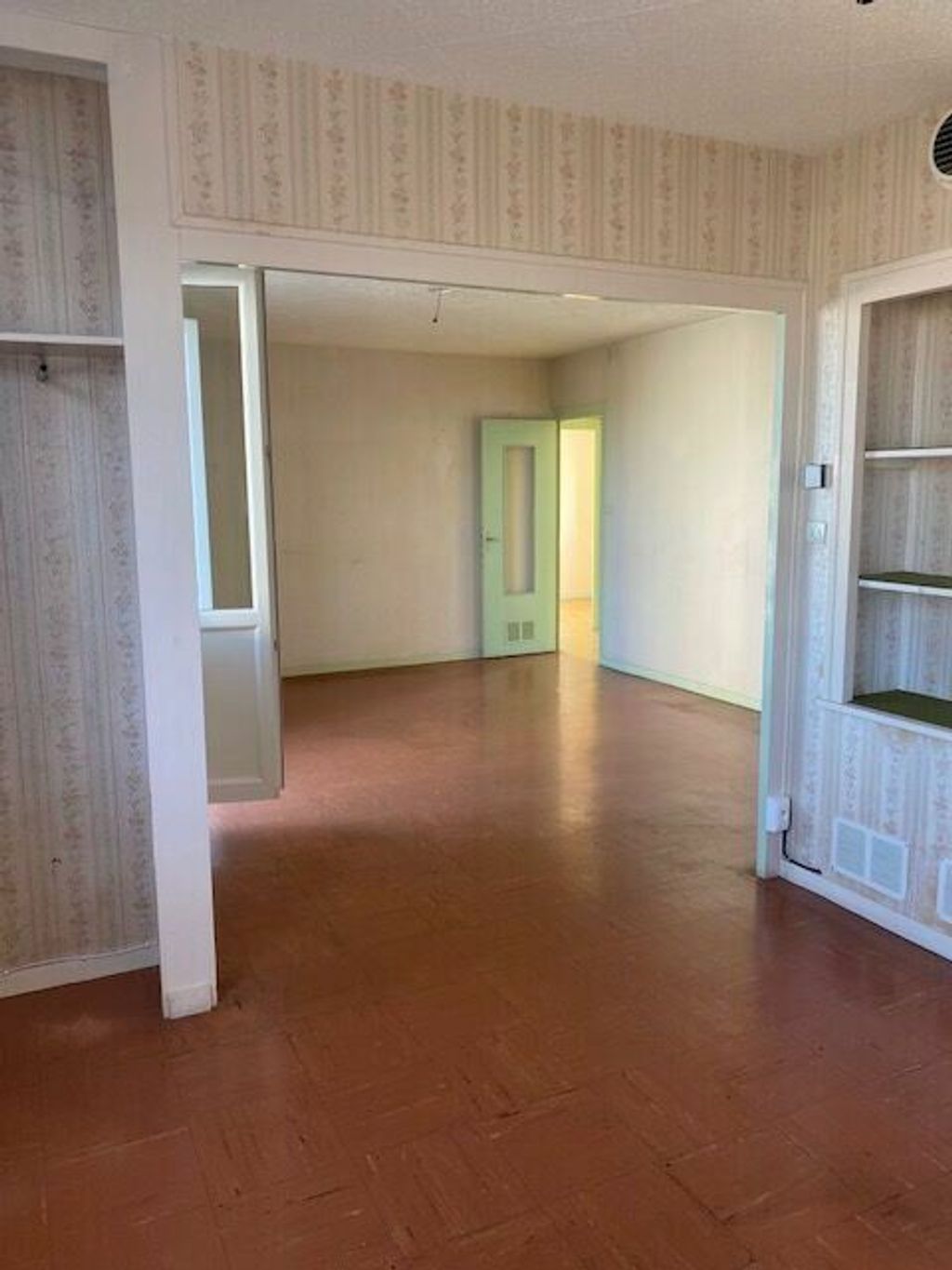 Achat appartement à vendre 3 pièces 71 m² - Rochefort