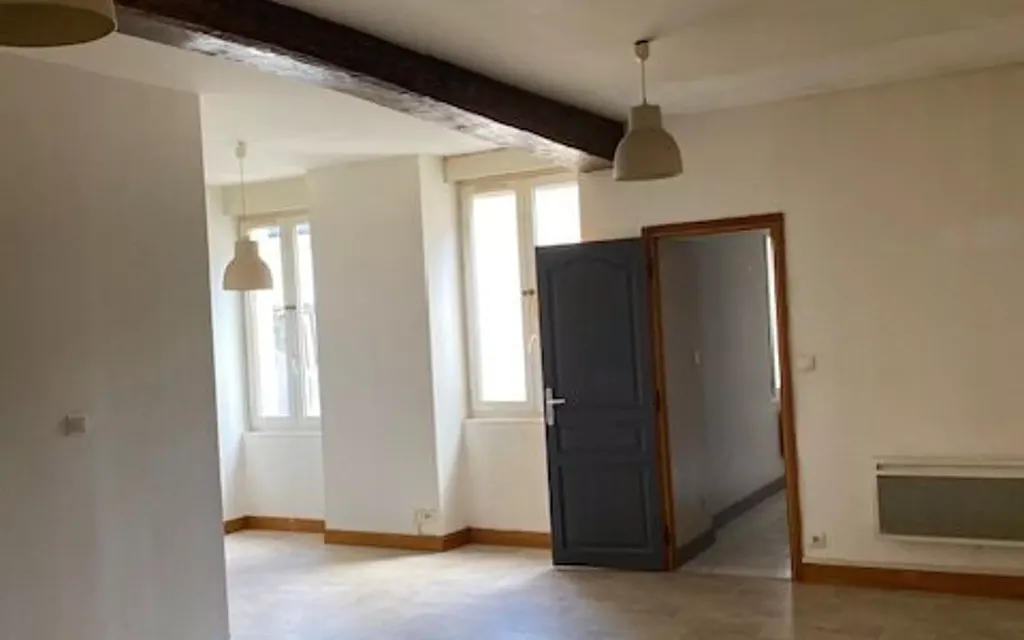 Achat appartement à vendre 3 pièces 82 m² - Rochefort