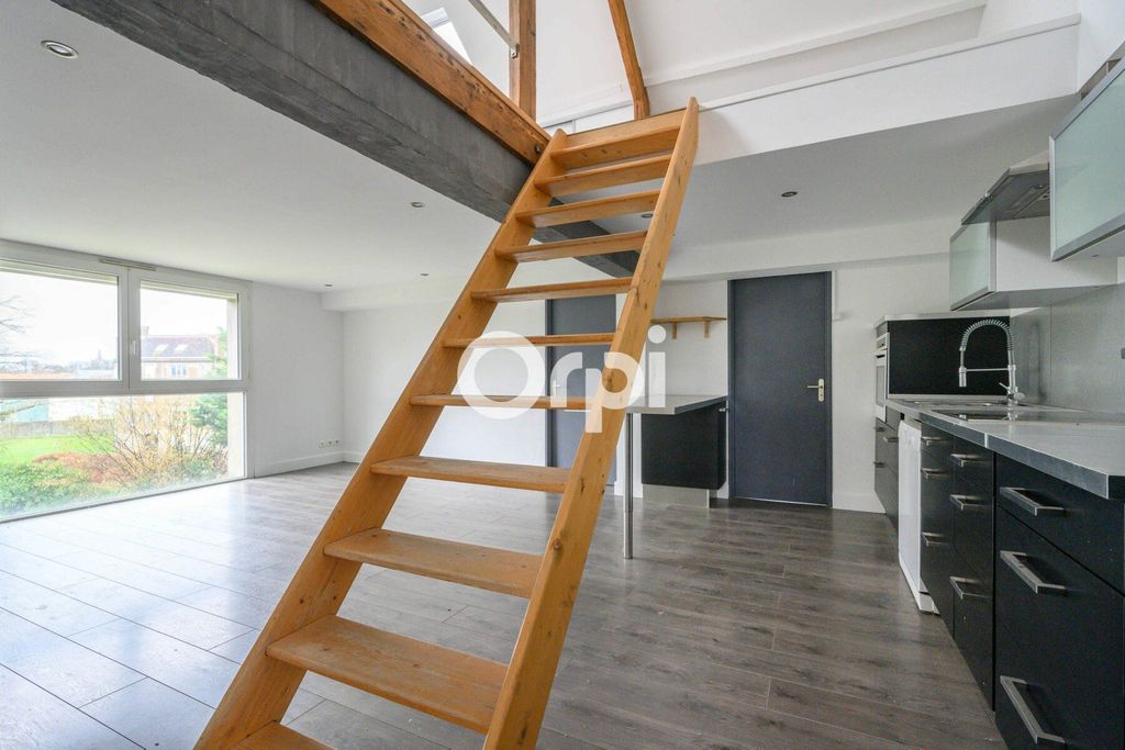 Achat loft à vendre 4 pièces 82 m² - Douai