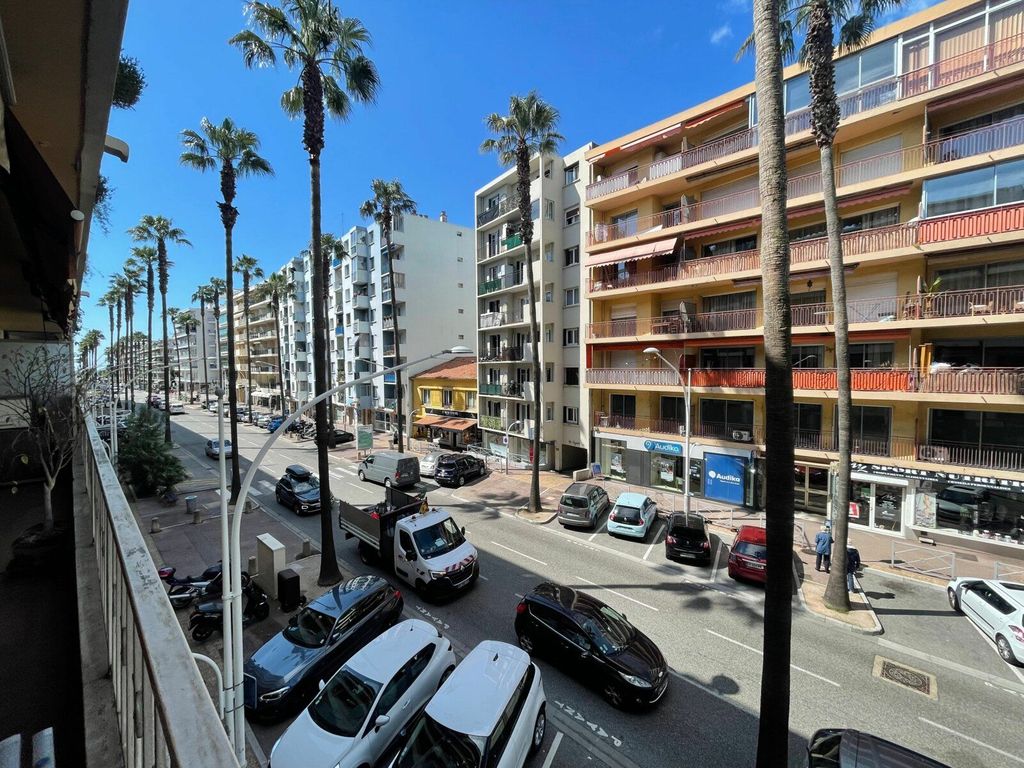 Achat appartement à vendre 2 pièces 43 m² - Cagnes-sur-Mer