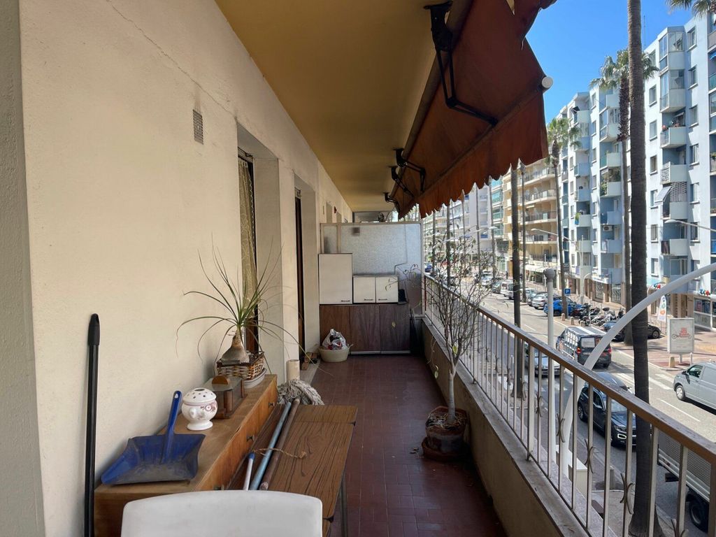 Achat appartement 2 pièce(s) Cagnes-sur-Mer