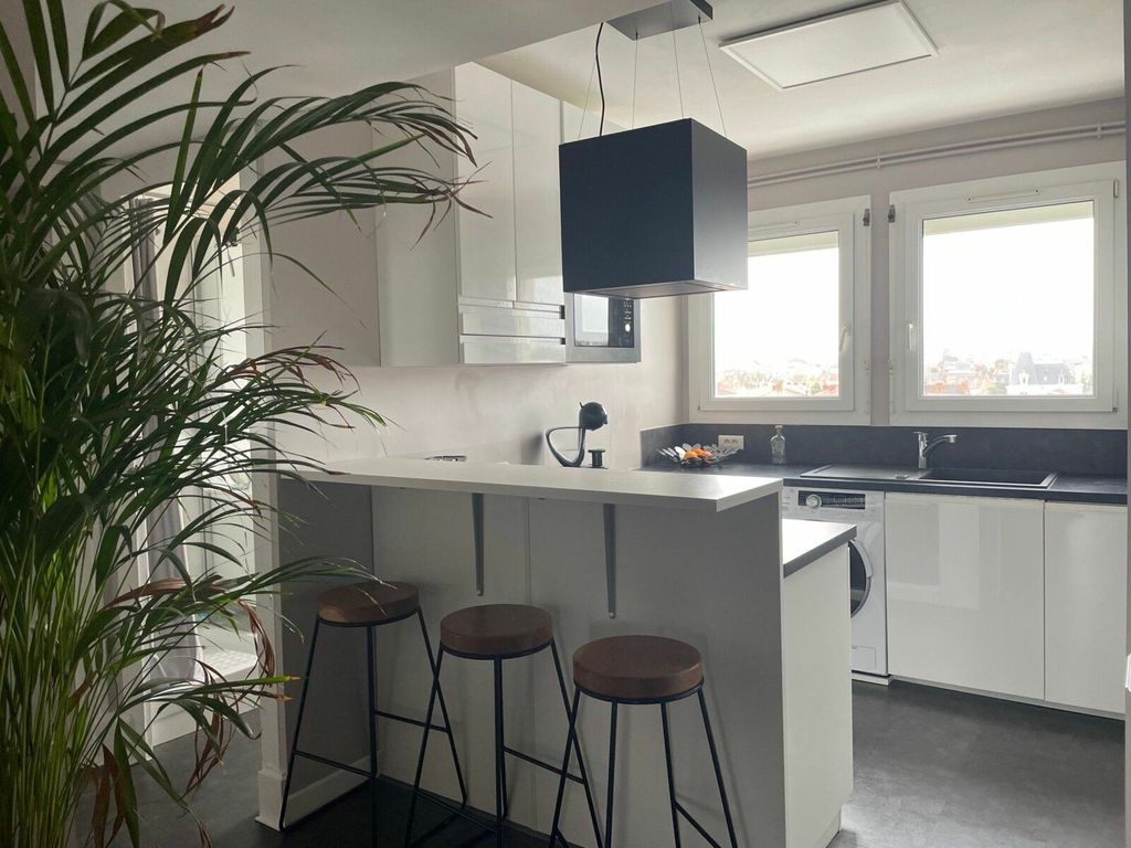Achat appartement à vendre 4 pièces 83 m² - La Rochelle