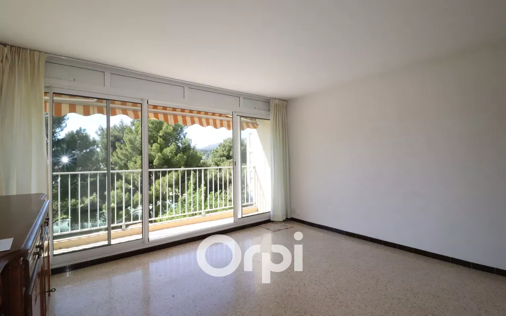 Achat appartement à vendre 3 pièces 61 m² - Aubagne