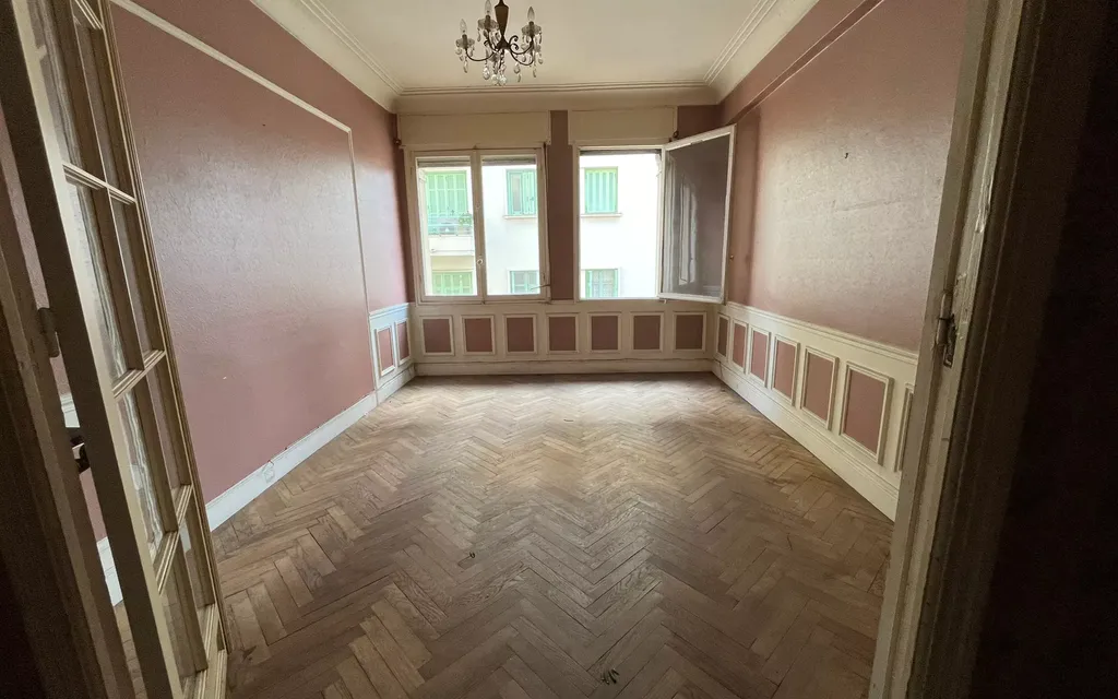 Achat appartement à vendre 4 pièces 126 m² - Nice