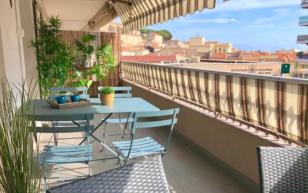 Achat appartement à vendre 2 pièces 59 m² - Cannes