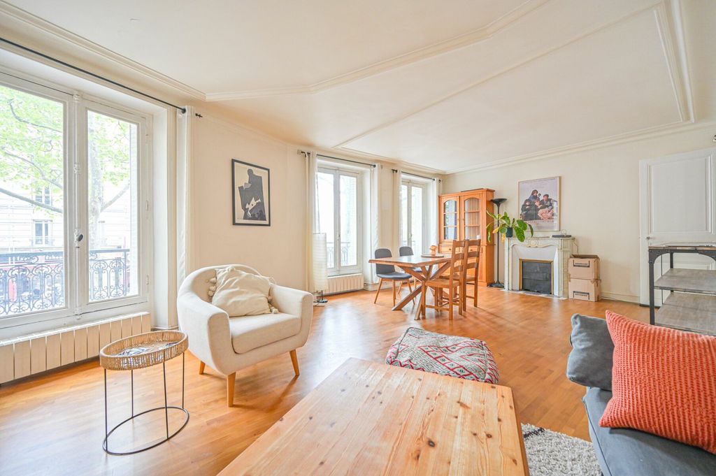 Achat appartement à vendre 4 pièces 114 m² - Paris 10ème arrondissement
