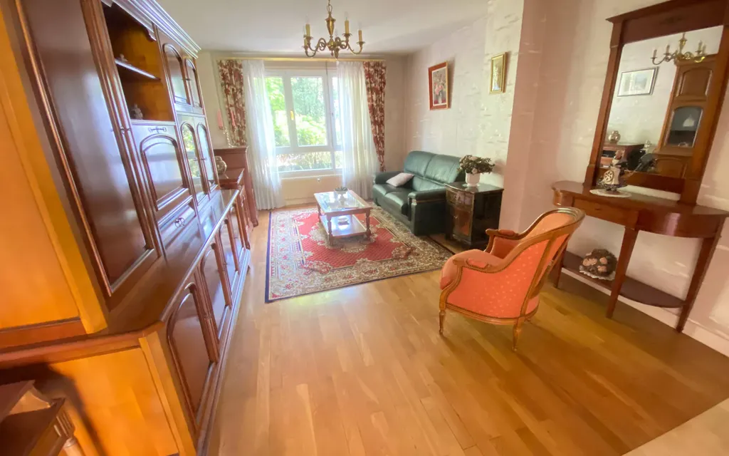 Achat appartement à vendre 5 pièces 89 m² - Lyon 7ème arrondissement