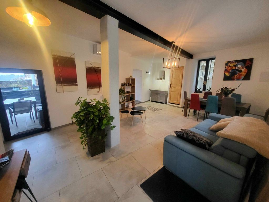 Achat maison à vendre 3 chambres 156 m² - Saint-Sauveur-de-Cruzières