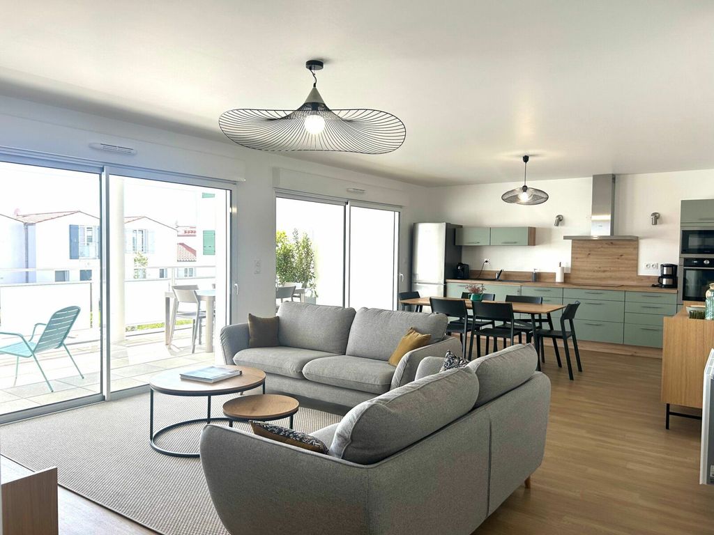 Achat appartement à vendre 4 pièces 92 m² - Saint-Pierre-d'Oléron