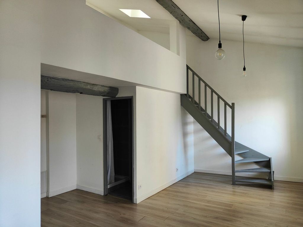 Achat studio à vendre 29 m² - Nîmes