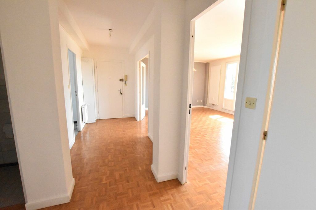 Achat appartement à vendre 3 pièces 80 m² - Francheville