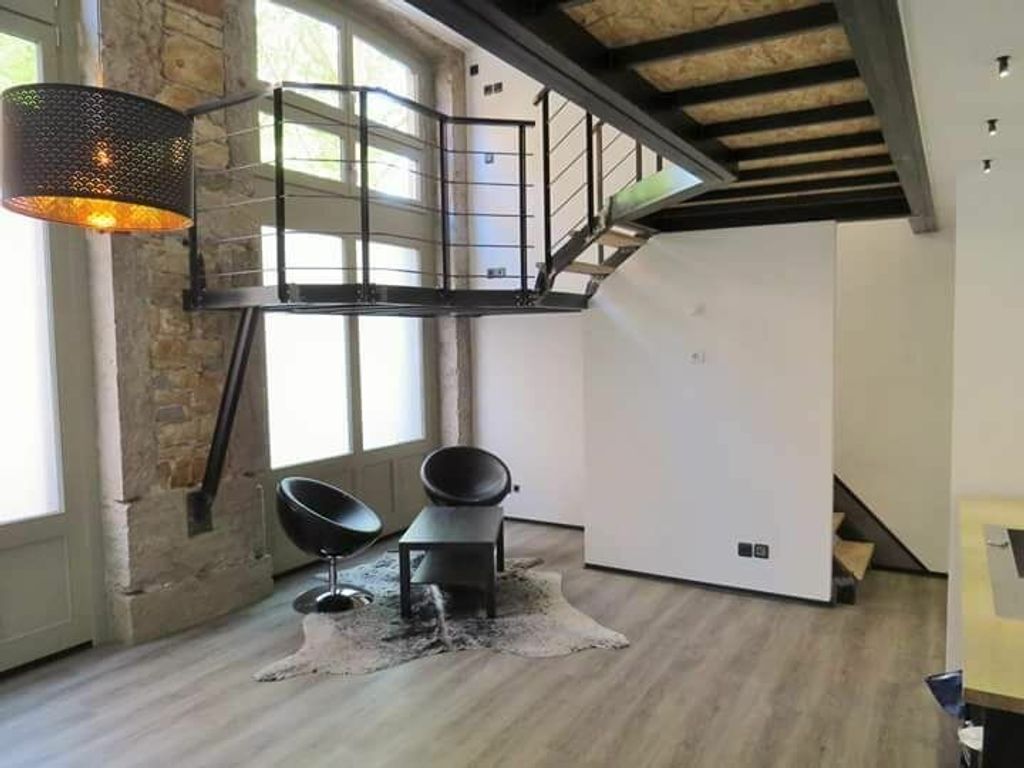 Achat loft à vendre 4 pièces 102 m² - Lyon 3ème arrondissement