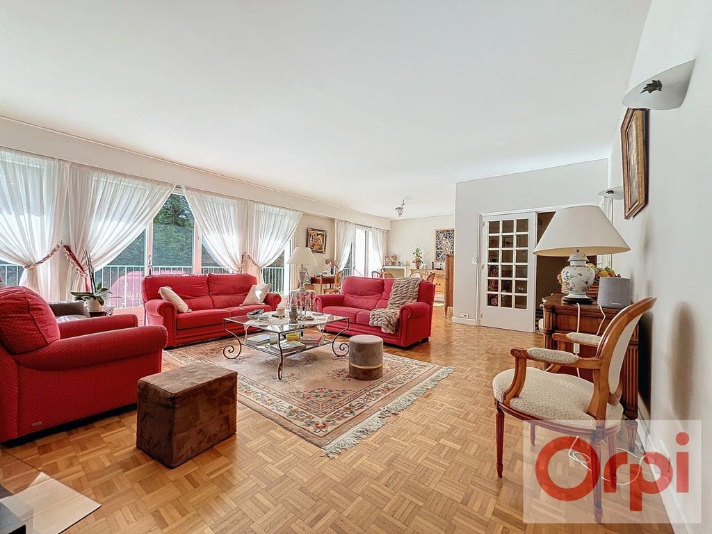 Achat appartement à vendre 6 pièces 148 m² - Chantilly