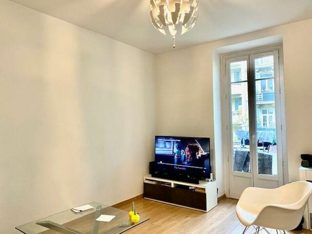 Achat appartement à vendre 2 pièces 41 m² - Nice
