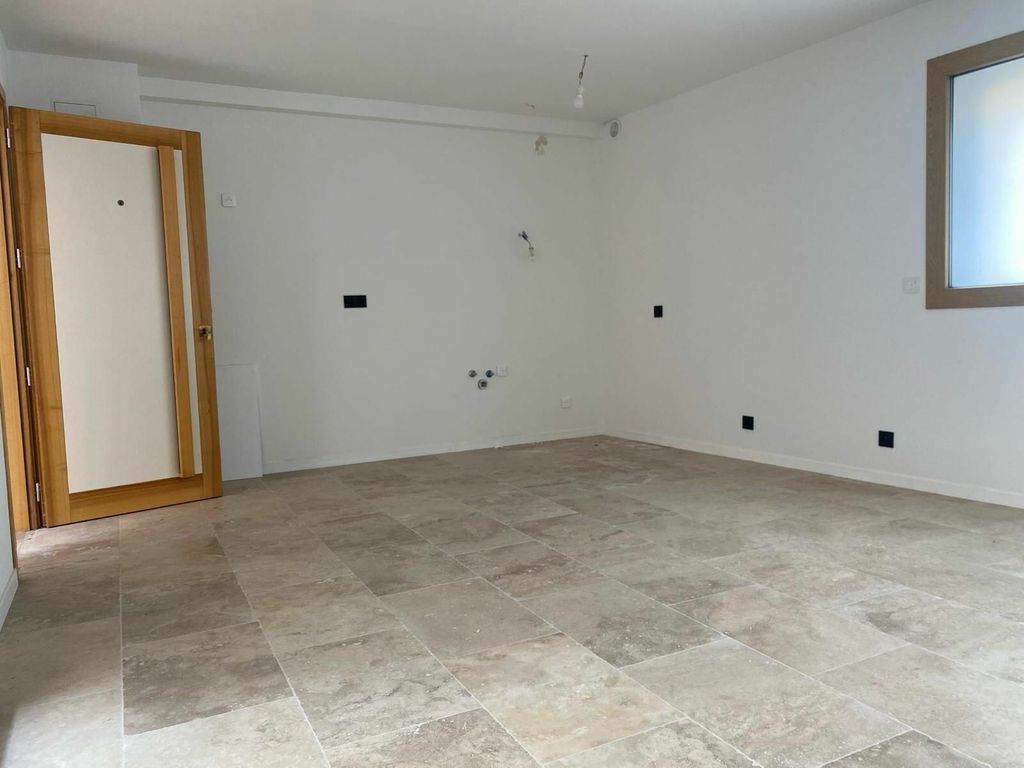 Achat appartement à vendre 3 pièces 53 m² - Nice