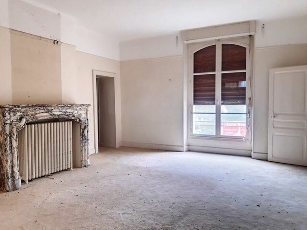 Achat appartement à vendre 3 pièces 114 m² - Néris-les-Bains