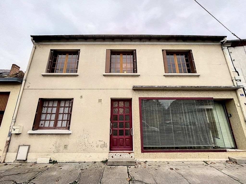 Achat maison à vendre 4 chambres 130 m² - Vallon-en-Sully