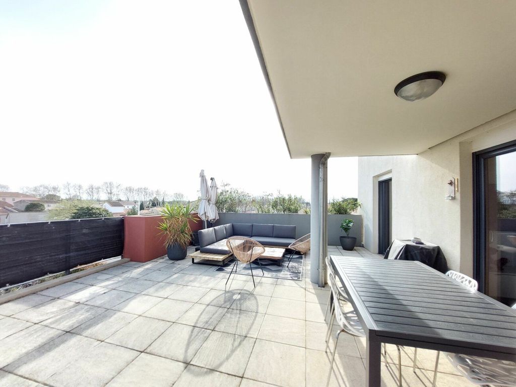 Achat appartement à vendre 4 pièces 101 m² - Saint-Martin-de-Crau