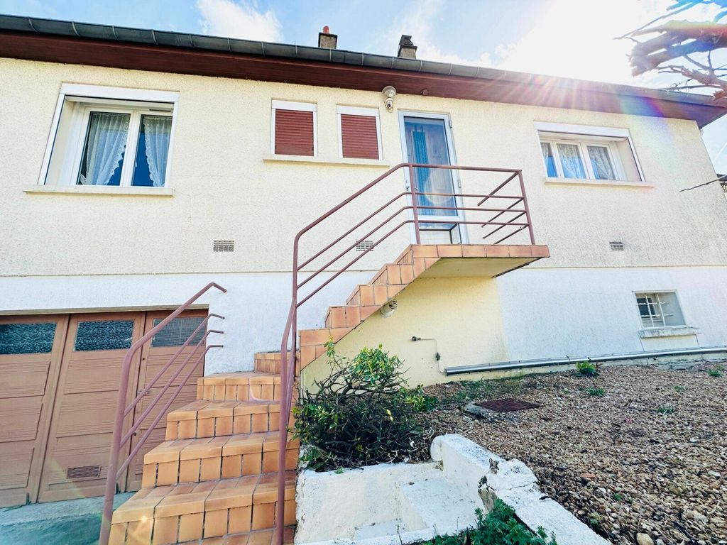 Achat maison à vendre 2 chambres 64 m² - Amilly