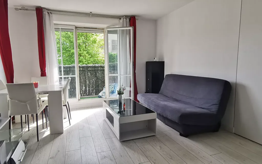 Achat appartement à vendre 2 pièces 45 m² - Combs-la-Ville