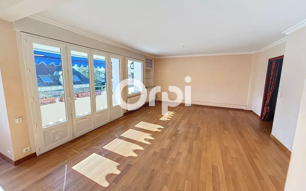 Achat appartement à vendre 4 pièces 154 m² - Brive-la-Gaillarde