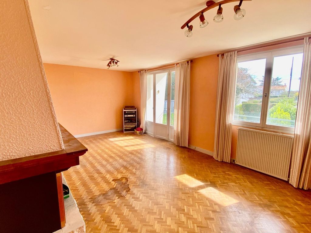 Achat maison à vendre 4 chambres 108 m² - Aiffres