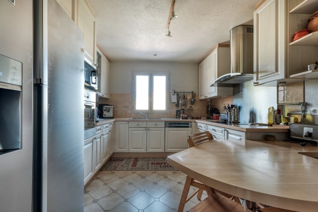 Achat maison 5 chambre(s) - Montfort-l'Amaury