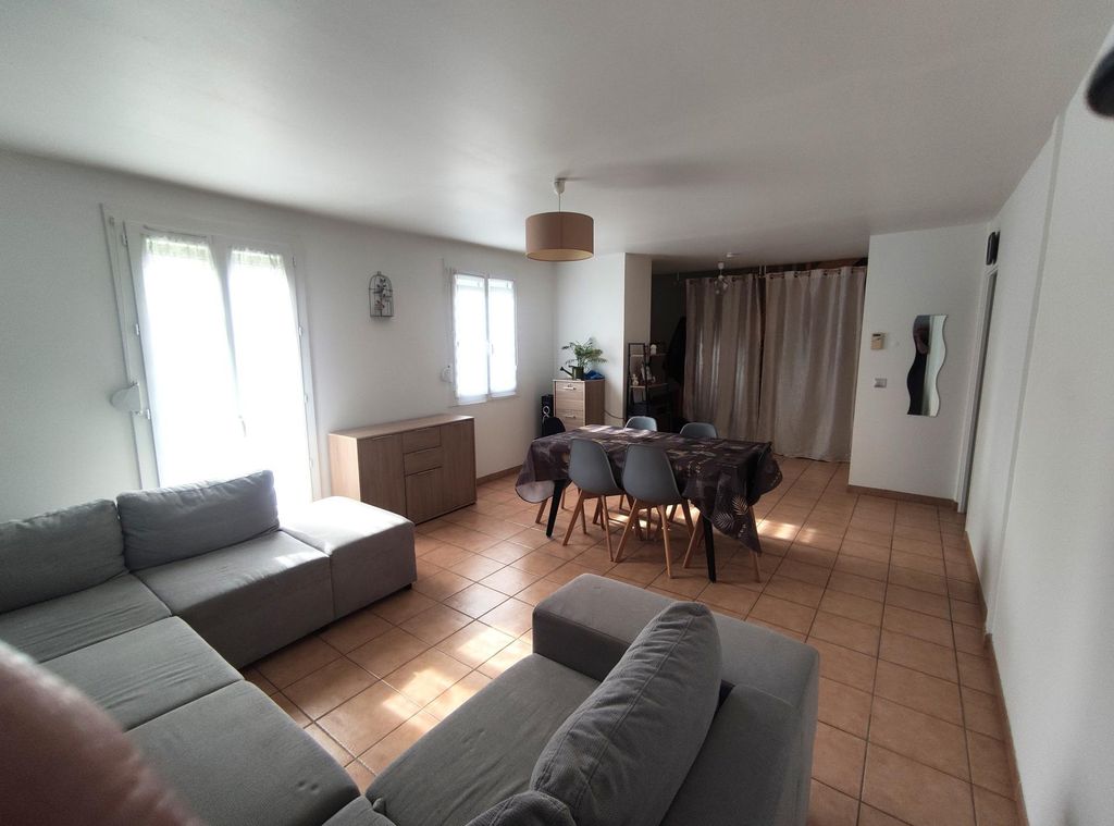 Achat maison à vendre 4 chambres 92 m² - Bailleul-sur-Thérain