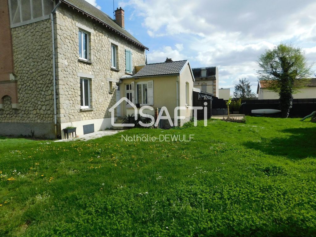 Achat maison à vendre 3 chambres 186 m² - Pontavert