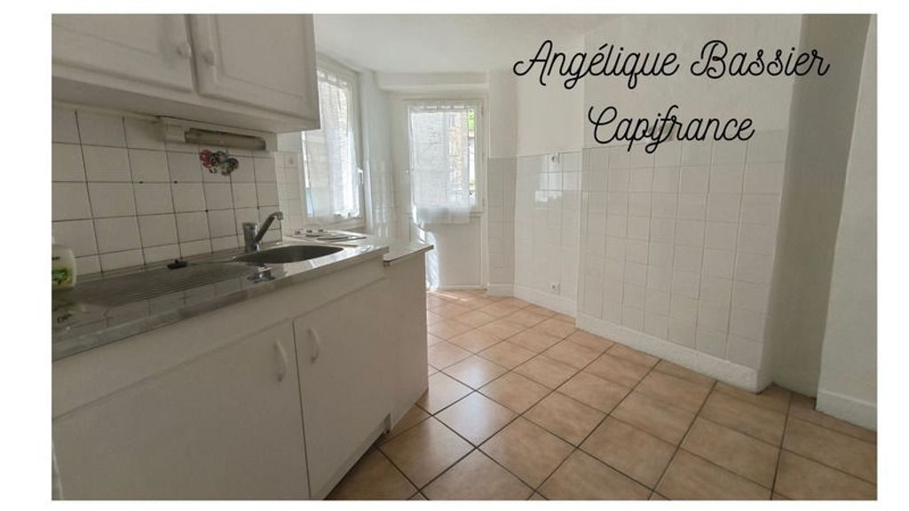 Achat appartement à vendre 2 pièces 80 m² - Rive-de-Gier