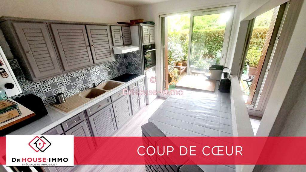 Achat appartement à vendre 3 pièces 72 m² - Pontault-Combault