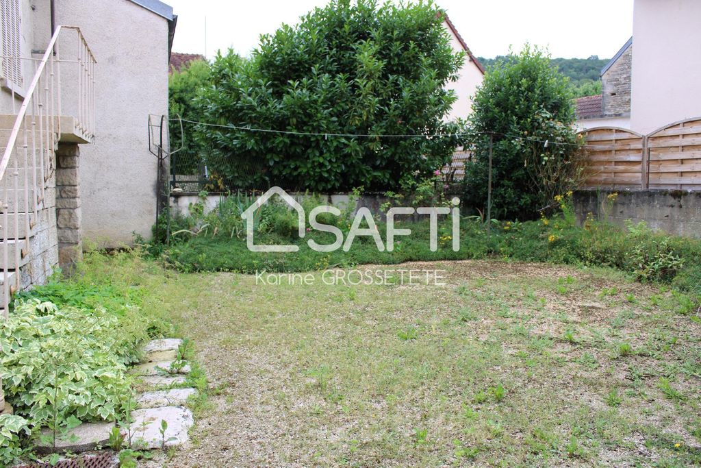 Achat maison à vendre 2 chambres 66 m² - Montbard