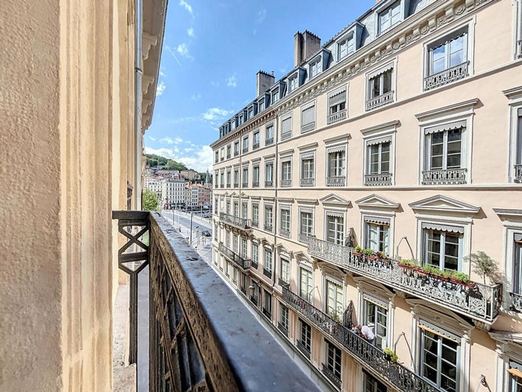 Achat appartement à vendre 2 pièces 60 m² - Lyon 1er arrondissement