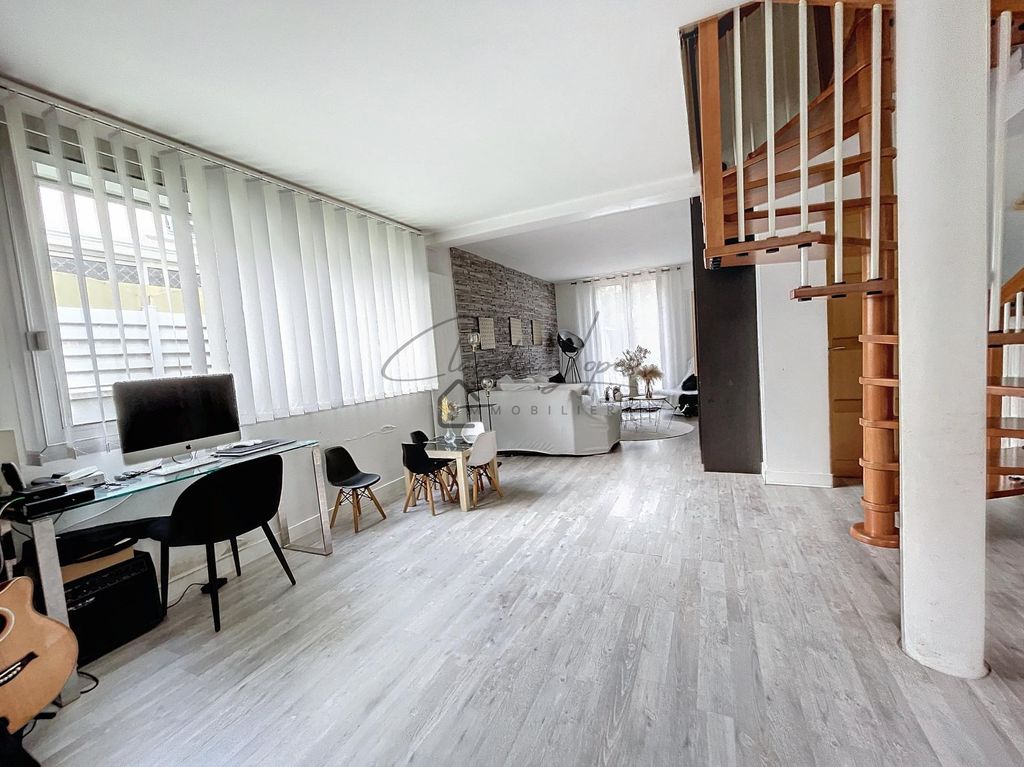 Achat maison à vendre 3 chambres 110 m² - Argenteuil