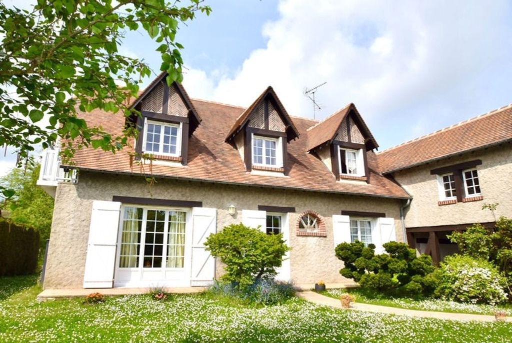 Achat maison à vendre 5 chambres 164 m² - Saint-Pryvé-Saint-Mesmin