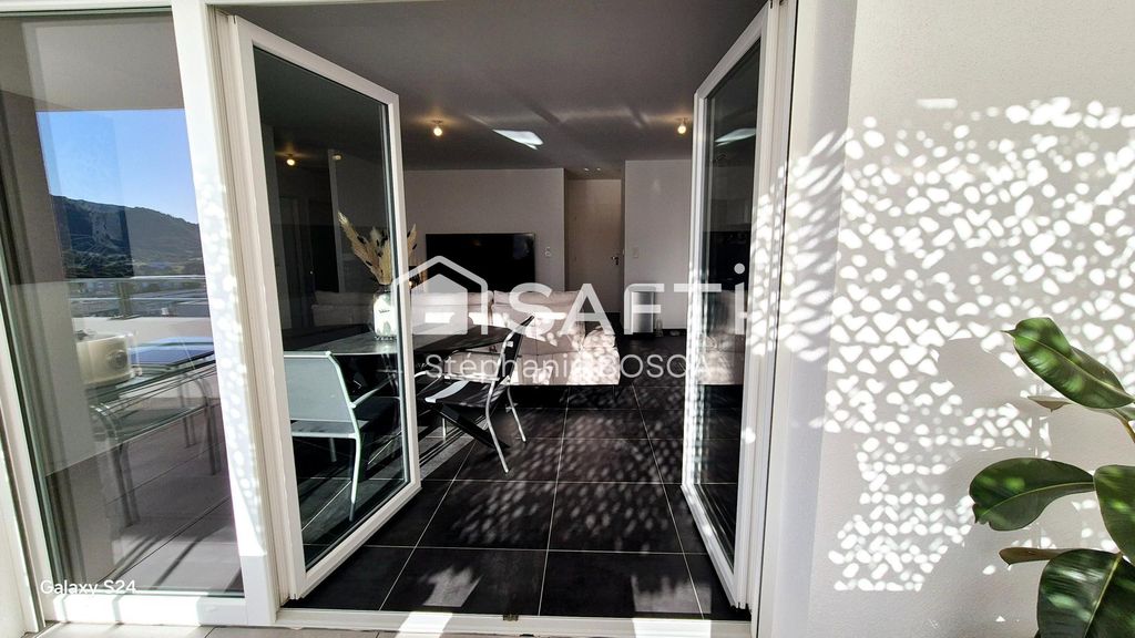 Achat appartement à vendre 4 pièces 83 m² - Ajaccio