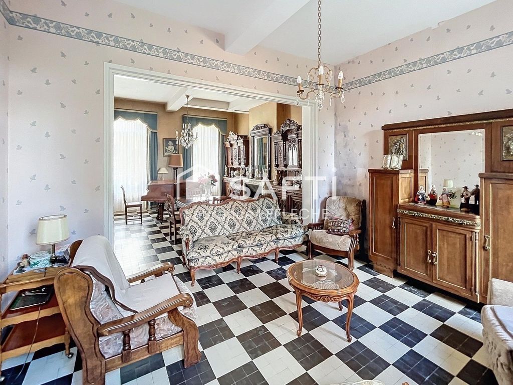 Achat maison à vendre 6 chambres 206 m² - Péronne