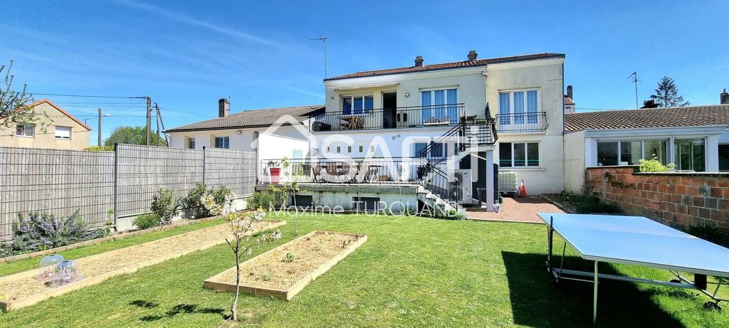 Achat maison à vendre 4 chambres 169 m² - Bressuire
