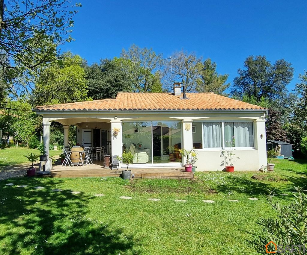 Achat maison à vendre 2 chambres 85 m² - Meschers-sur-Gironde