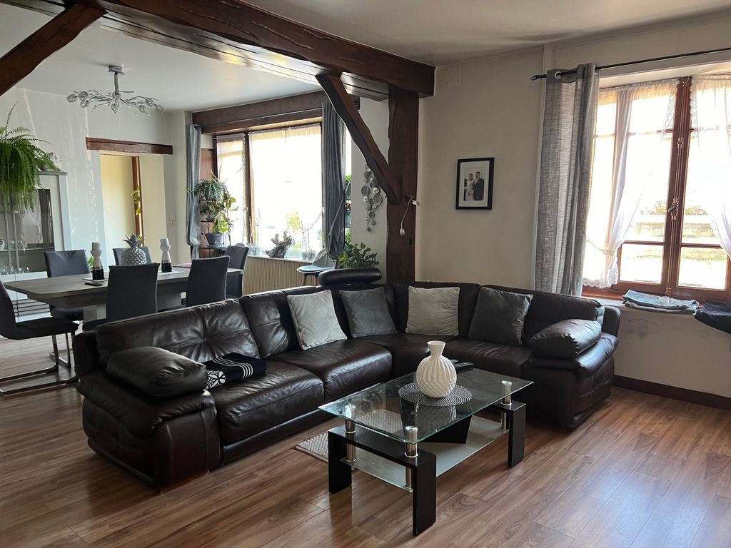 Achat maison à vendre 3 chambres 122 m² - Rioz