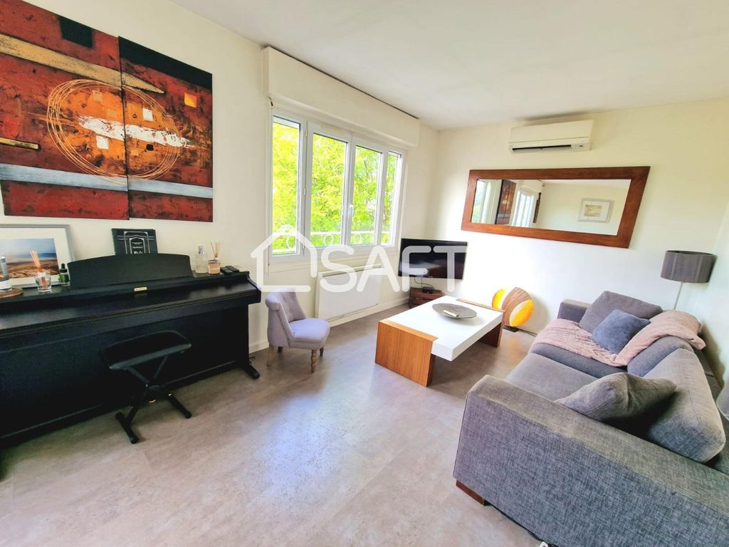 Achat maison à vendre 2 chambres 79 m² - Savigny-sur-Orge