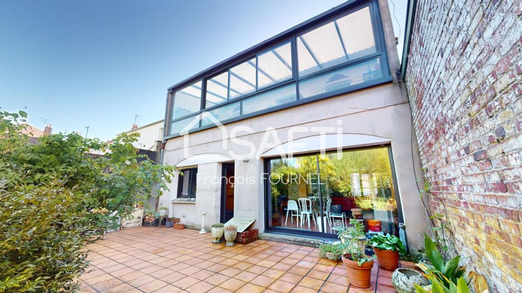 Achat maison à vendre 5 chambres 170 m² - Saint-Omer