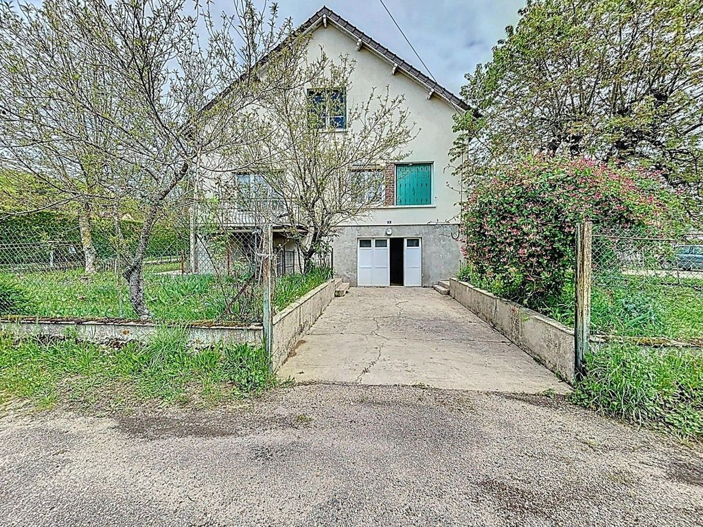 Achat maison à vendre 4 chambres 107 m² - Charny-Orée-de-Puisaye