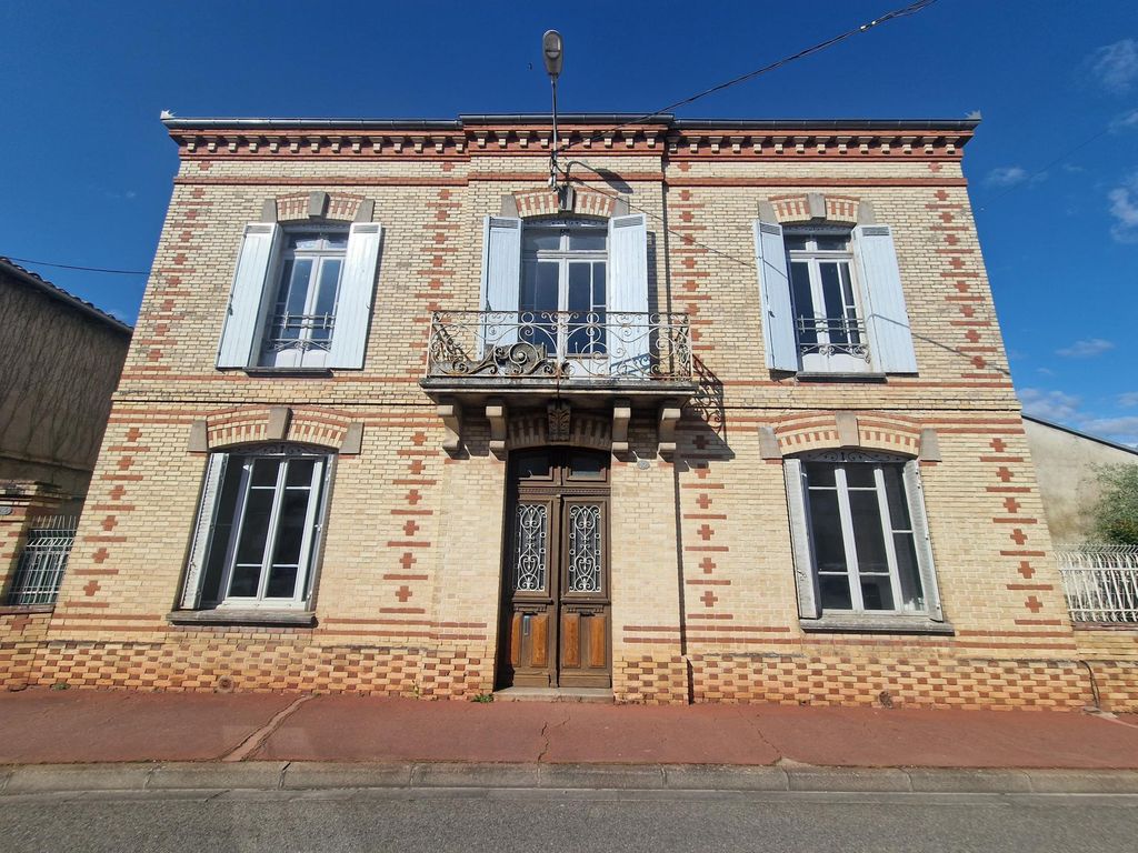 Achat maison à vendre 5 chambres 220 m² - Nègrepelisse